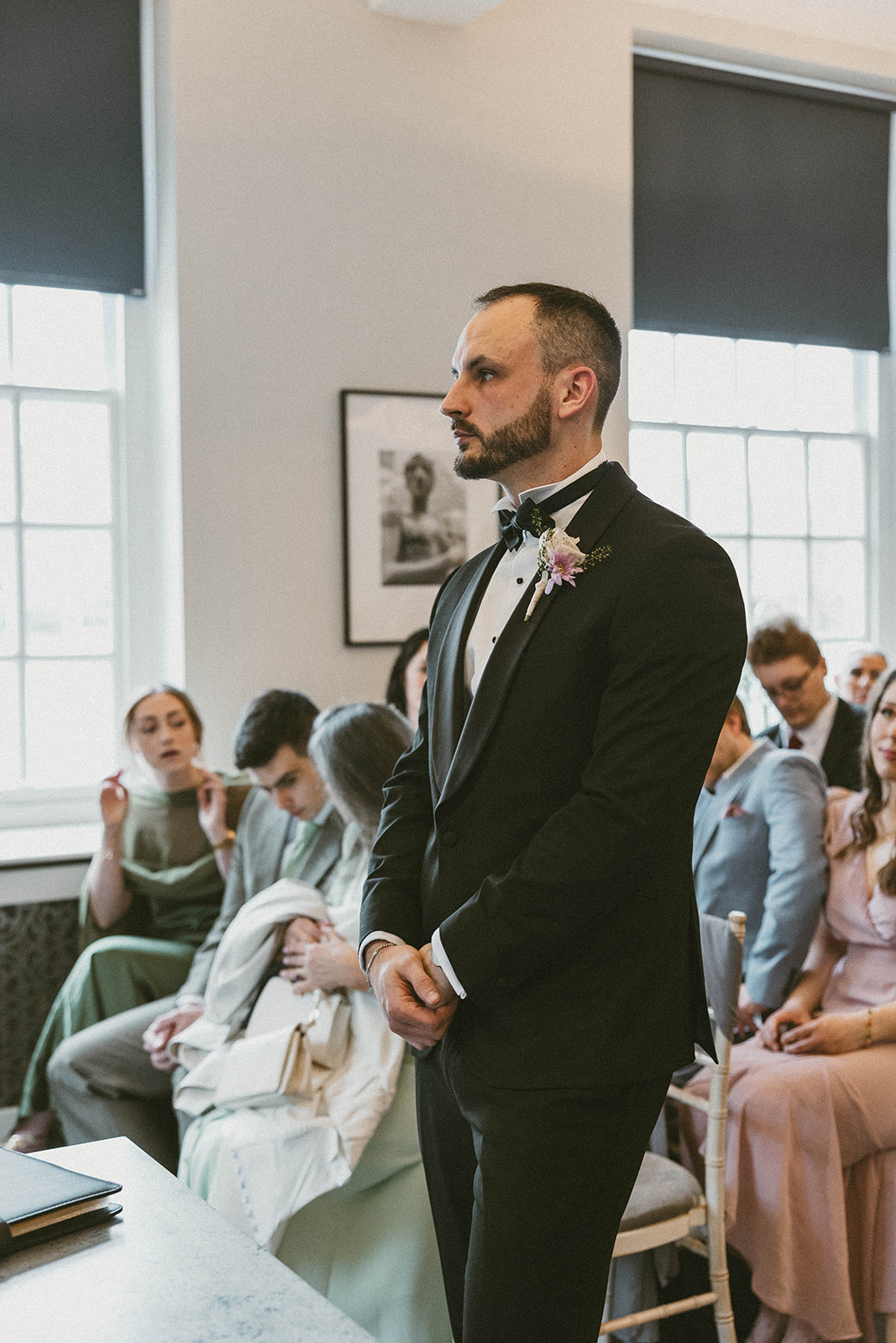 groom waiting for bride